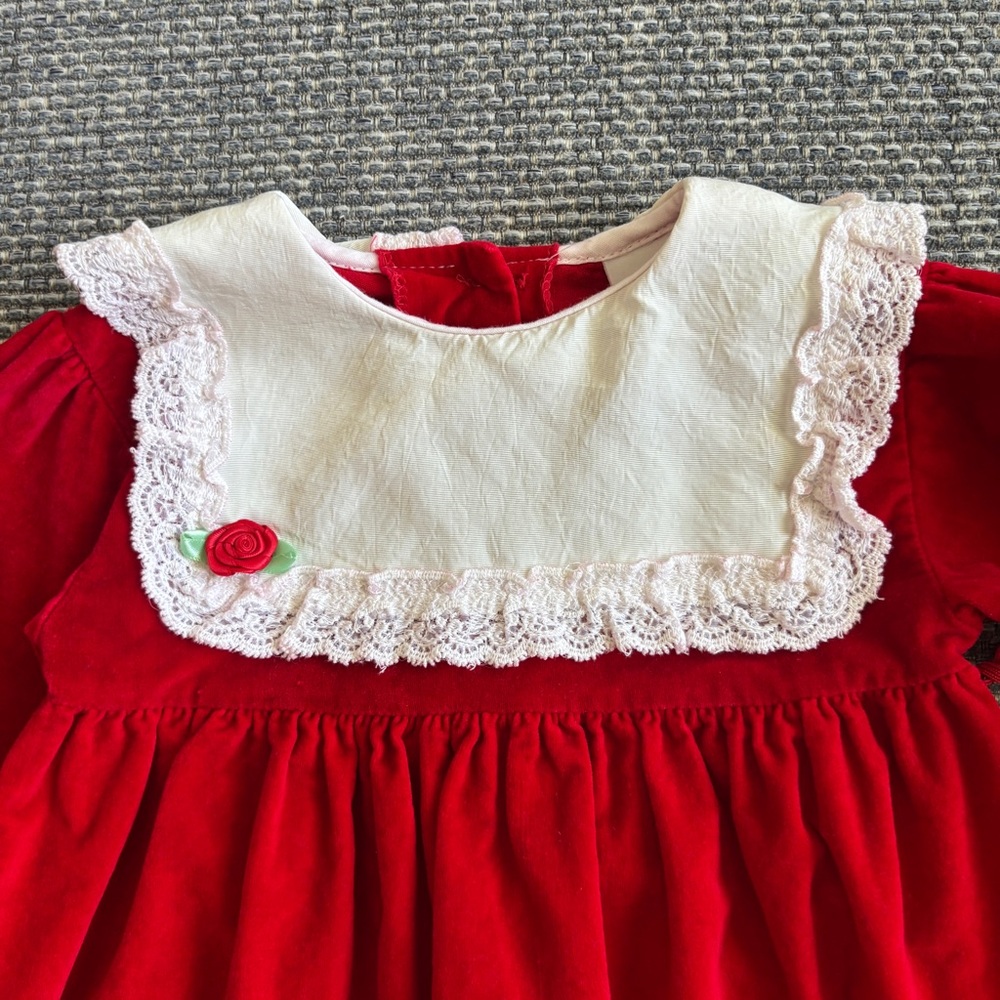 Alexis Vintage 80s Red Velvet Christmas Dress Lace Trim | Size 24 Months - Picture 5 of 6